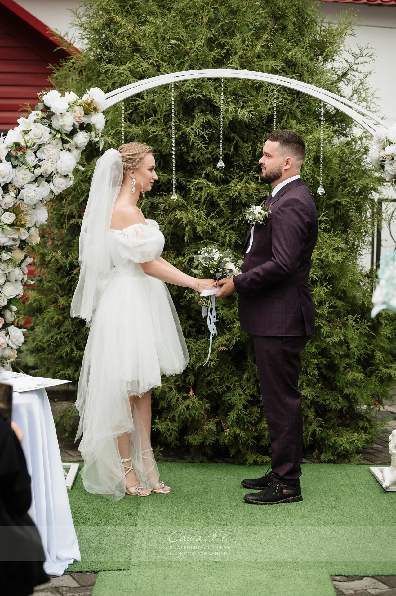 Очень красивая свадьбы С&М в Тогучине. Свадебный, семейный и event фотограф в Новосибирске и Новосибирской области Саша Кё