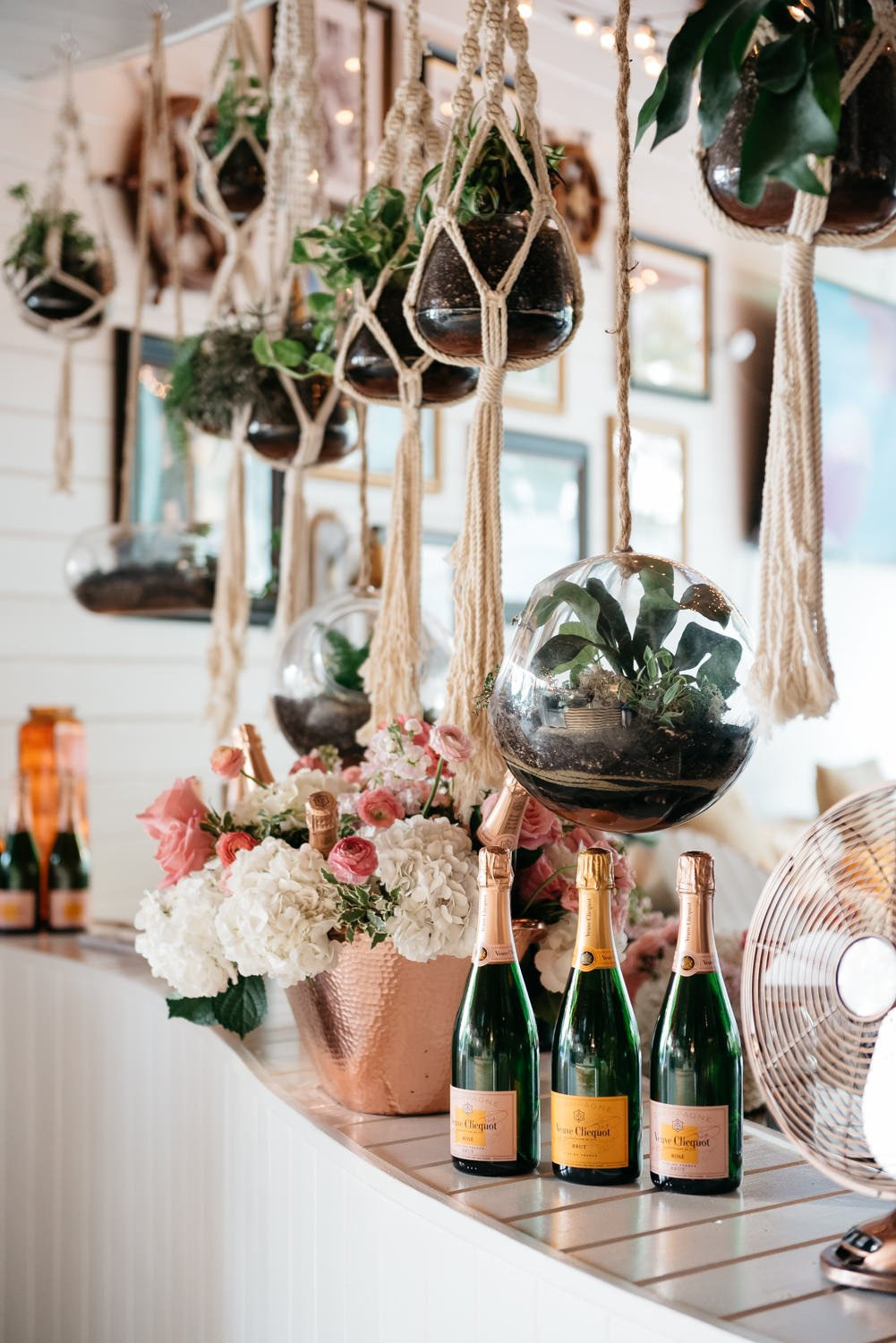 Серия съёмок контента к открытию кафе Eleventh, Херцег Нови, Черногория