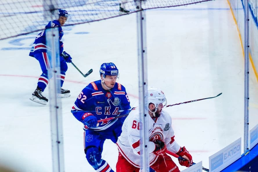 СКА. Hmliber — фотограф и контент-креатор из Петербурга