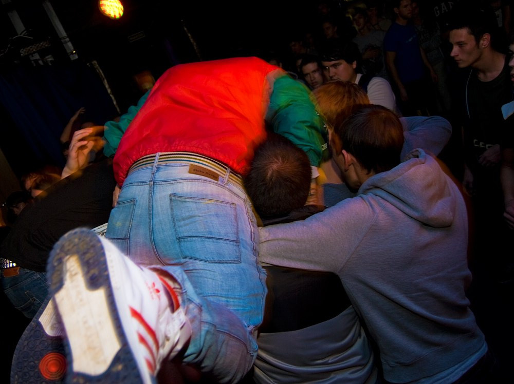 Devil sold his soul. Артём Линейцев, фотограф