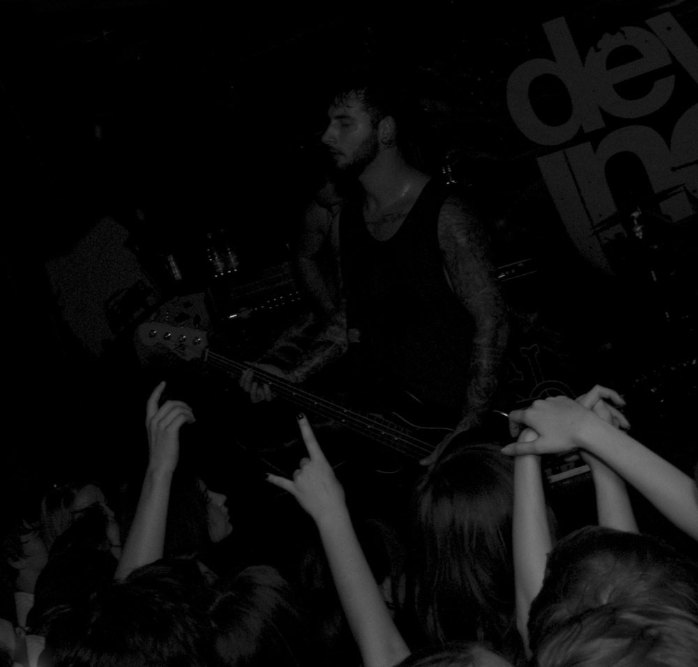 Devil sold his soul. Артём Линейцев, фотограф