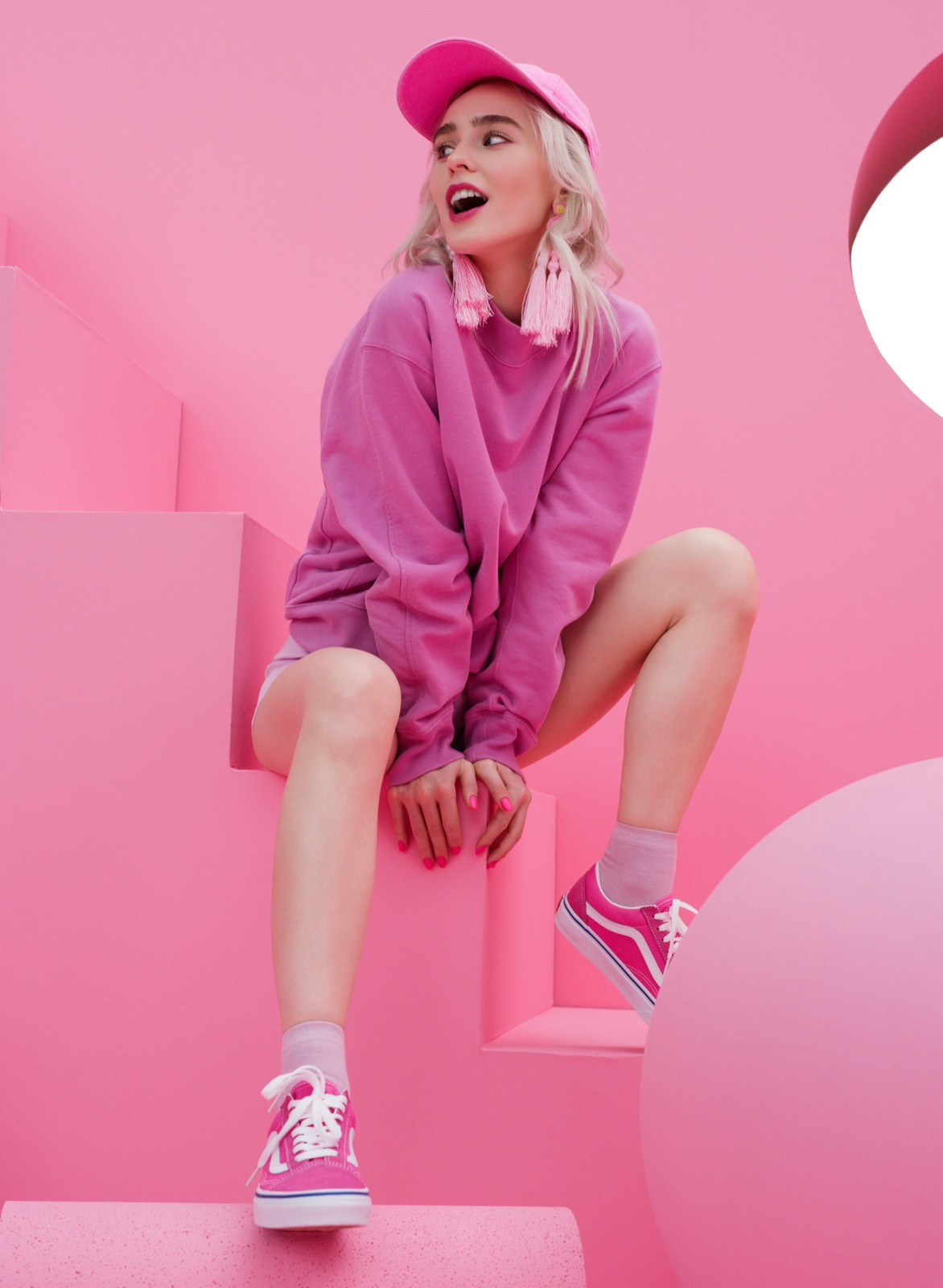 Визуал для приложения Finangel. Антон Вельт, арт-директор, фотограф