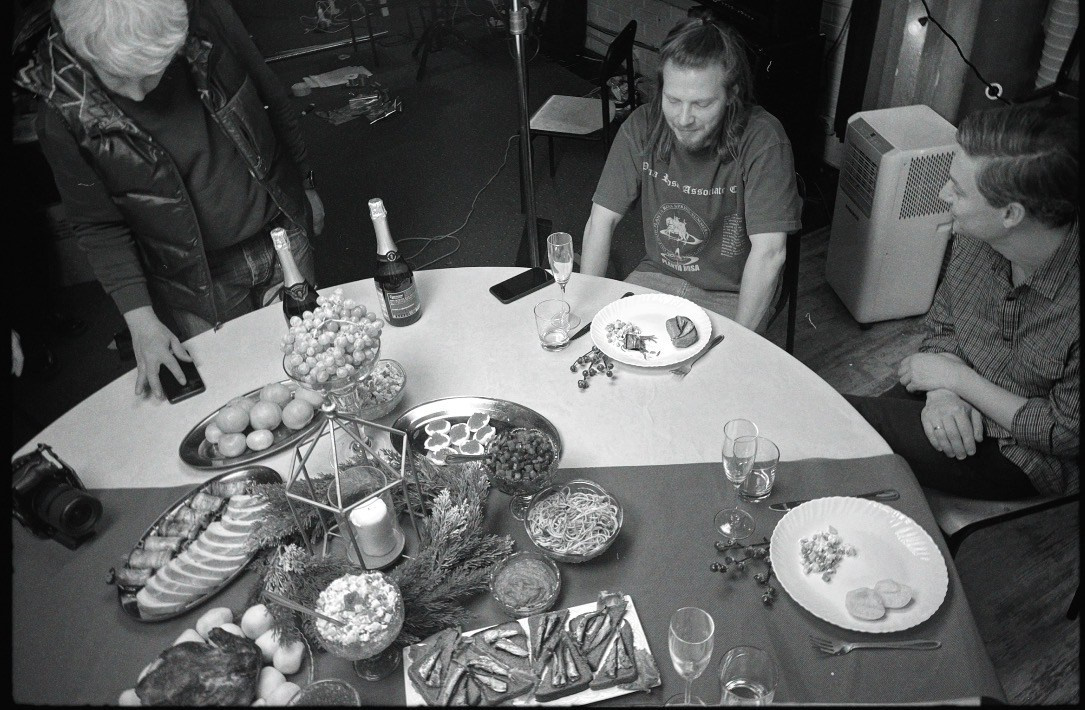 CHAYKA BAND — NEW YEAR CLIP BACKSTAGE. Фотография для артистов