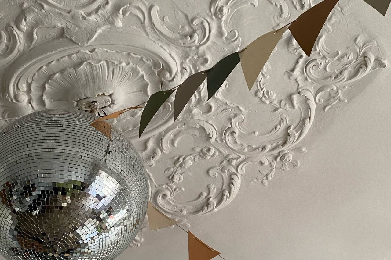 Подарки и мерч. Saint.p.studio