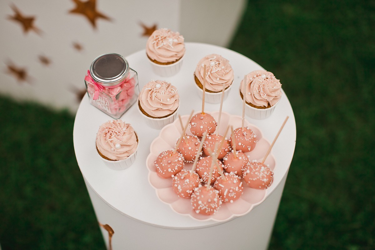 Годовасие Анюты