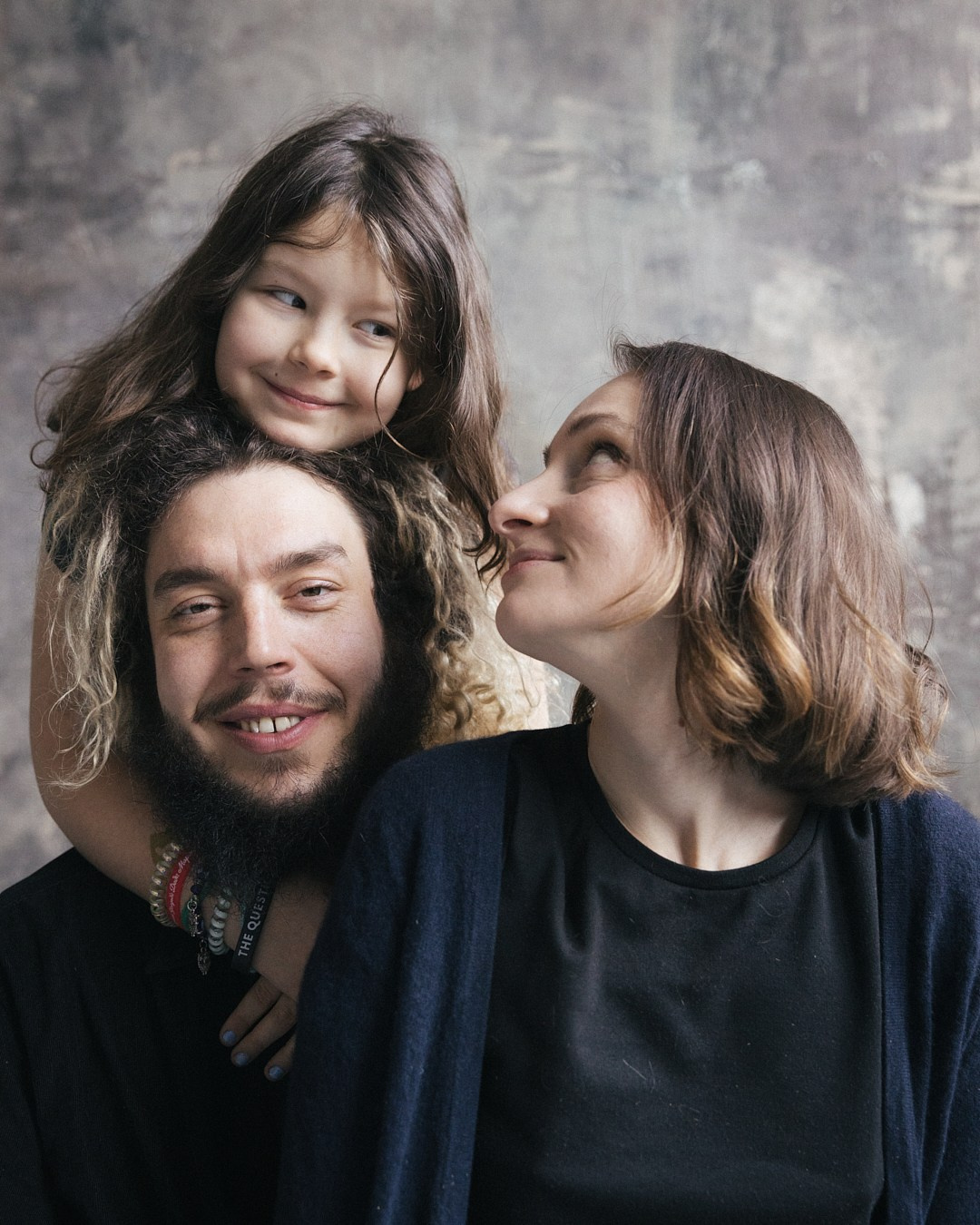 ДАША, ВАСЯ, ТУСЯ И НИКИТОС. Портретный фотограф Мария Муржа