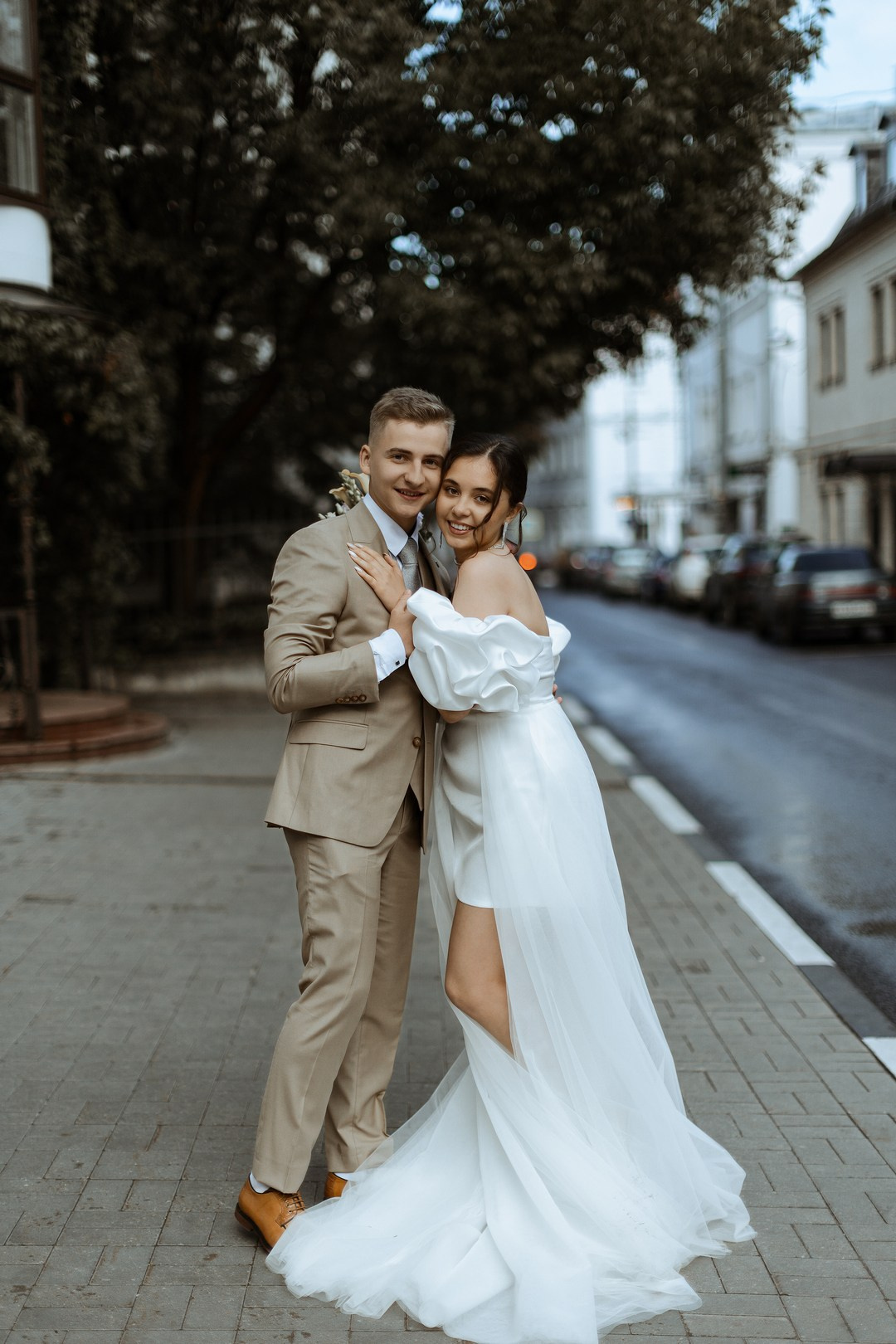  Молодожены на реке Которосли