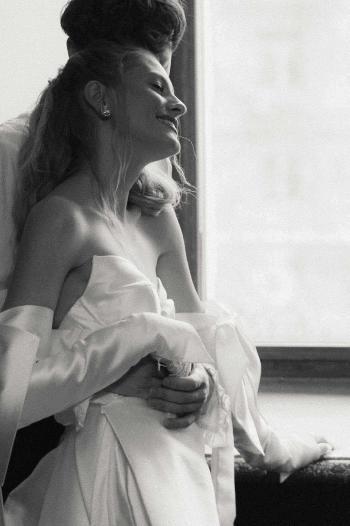 Свадебная съемка в исторической квартире на Чистых прудах. Ярослава Ерина — свадебный фотограф в Москве