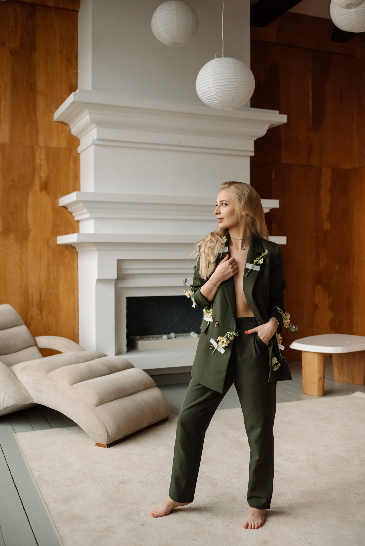 Индивидуальная. Деловой образ с цветами. Свадебный и сеейный фотограф в Санкт-Петербурге Елена Худякова