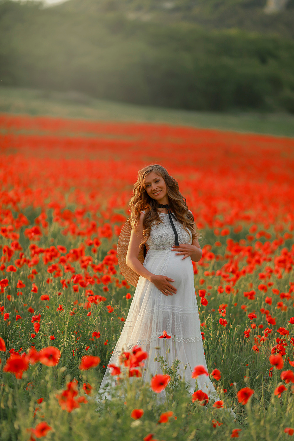 Семейная в маках. Фотограф в Крыму Дзгоева Ксения