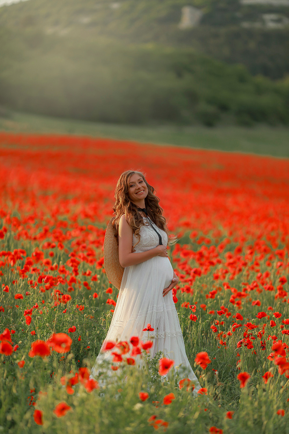 Семейная в маках. Фотограф в Крыму Дзгоева Ксения