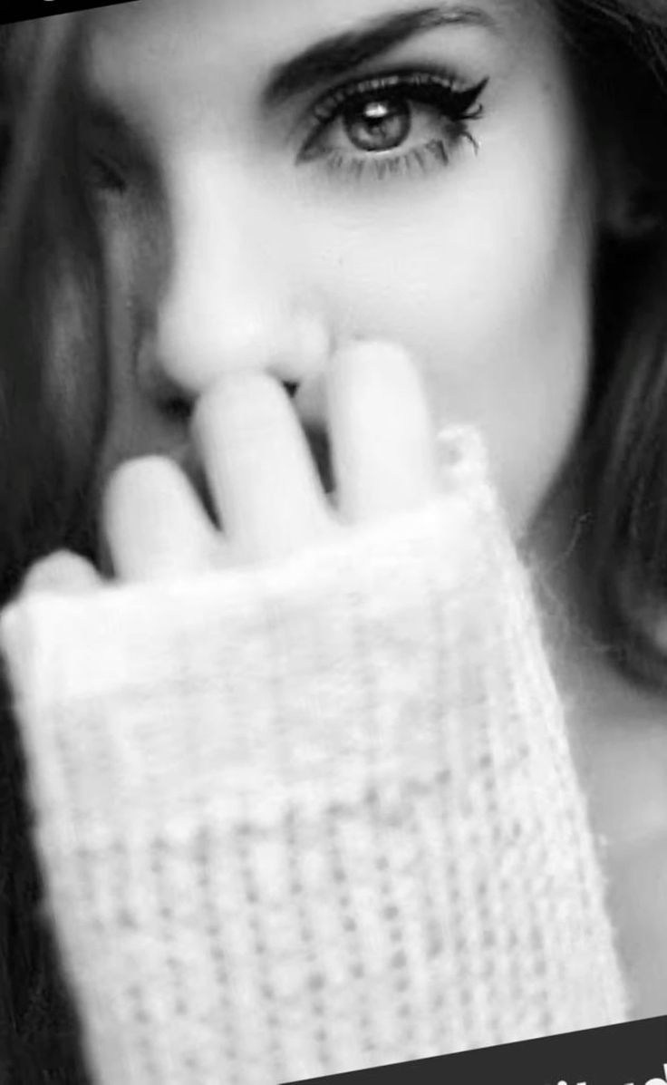 Женский портрет ЧБ. Фотограф в Екатеринбурге Юлия Ташлыцкая