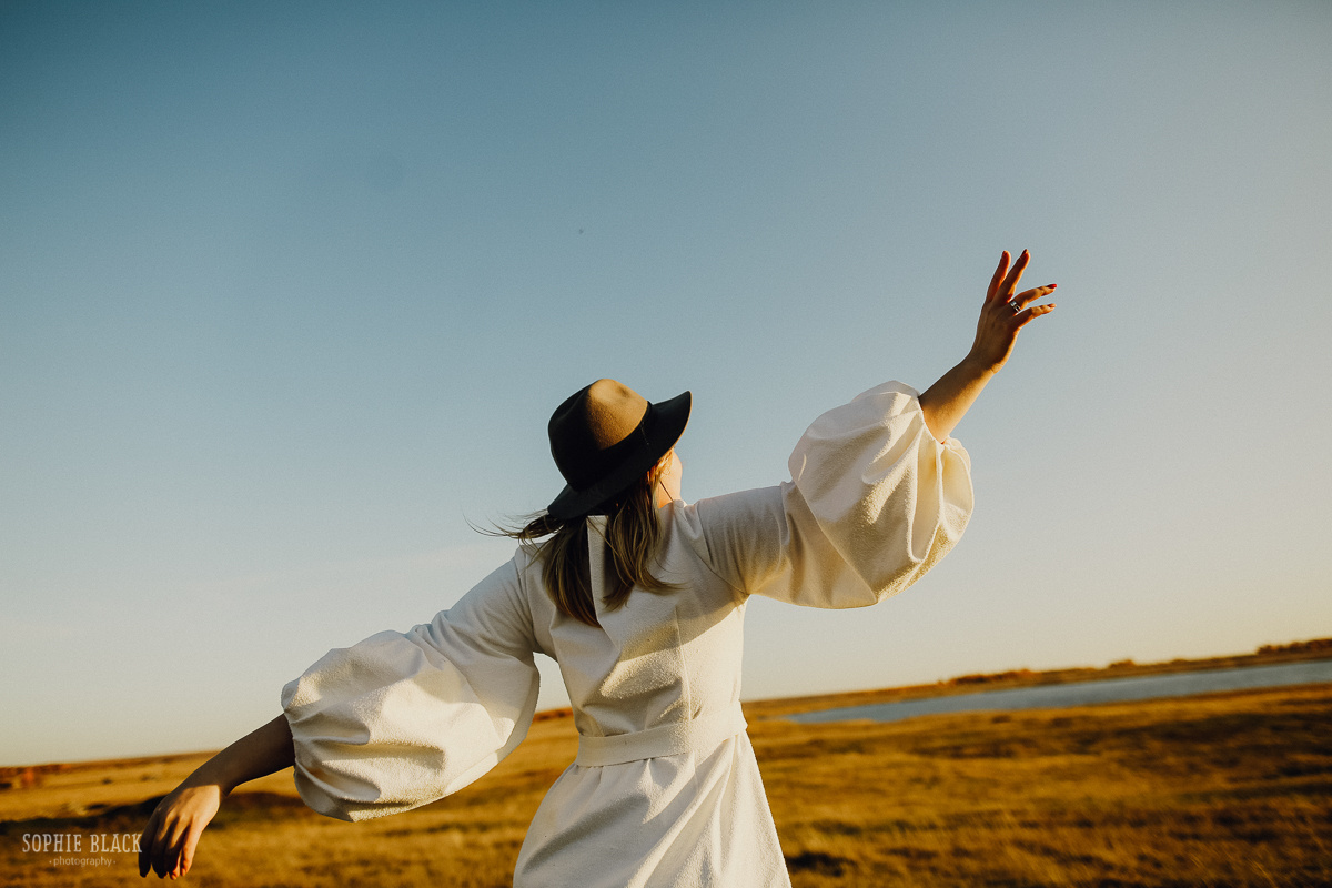 Теплые ветра. Соня Черных (sophieblack)