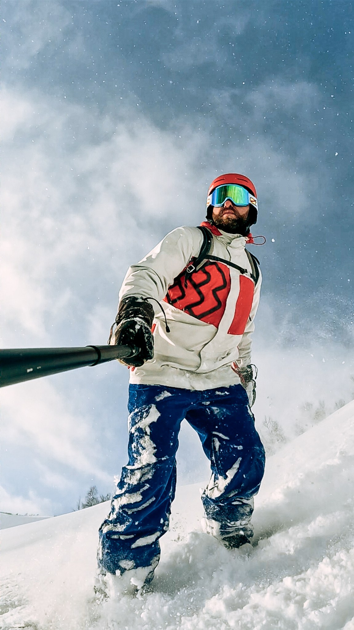 Приисковое. Человек с фотокамерой