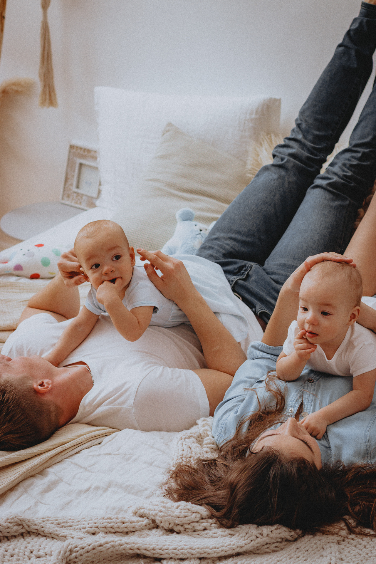 Юрий, Диана, Марьяна и Ульяна