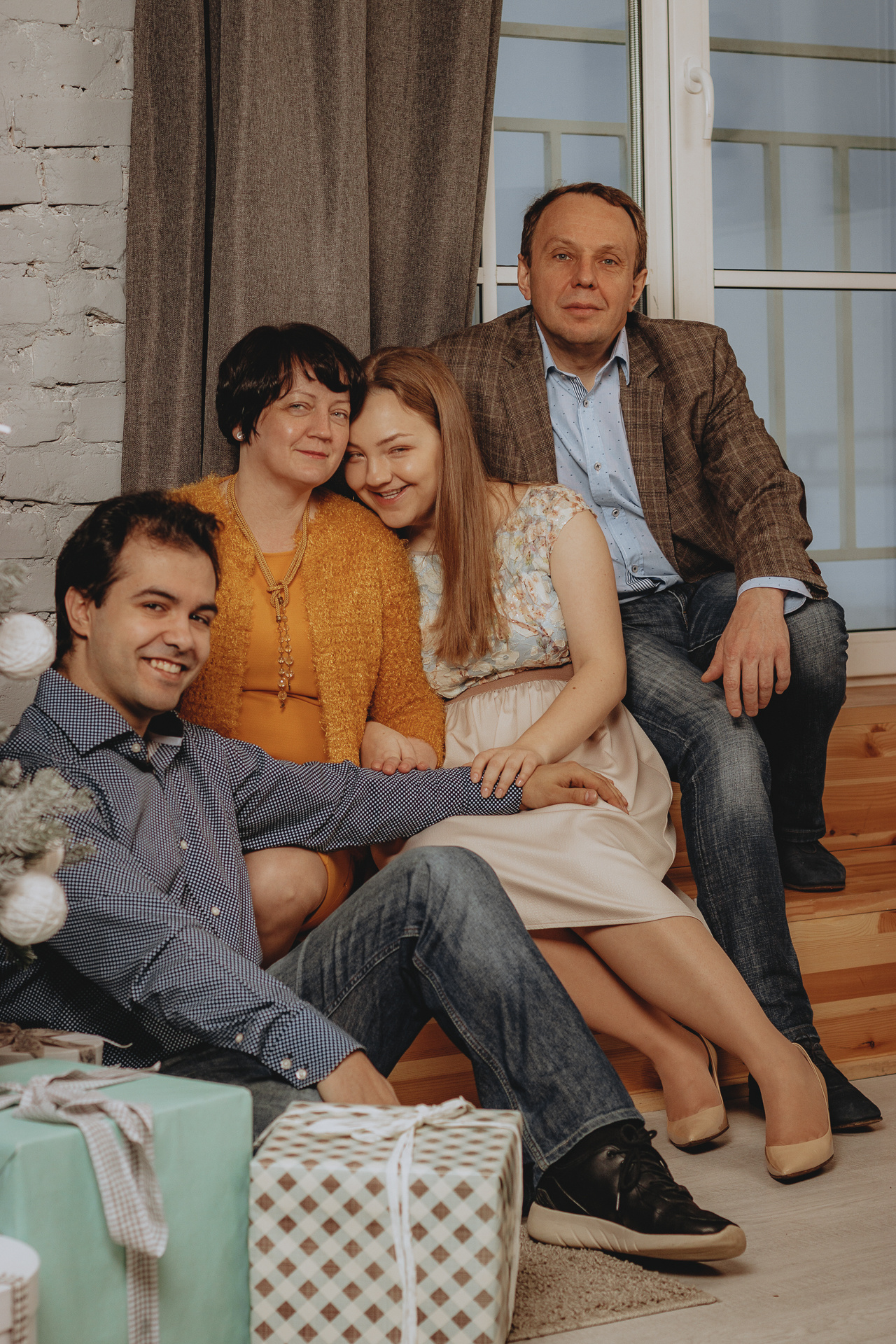 Артем, Наталья, Эмиль и Олеся