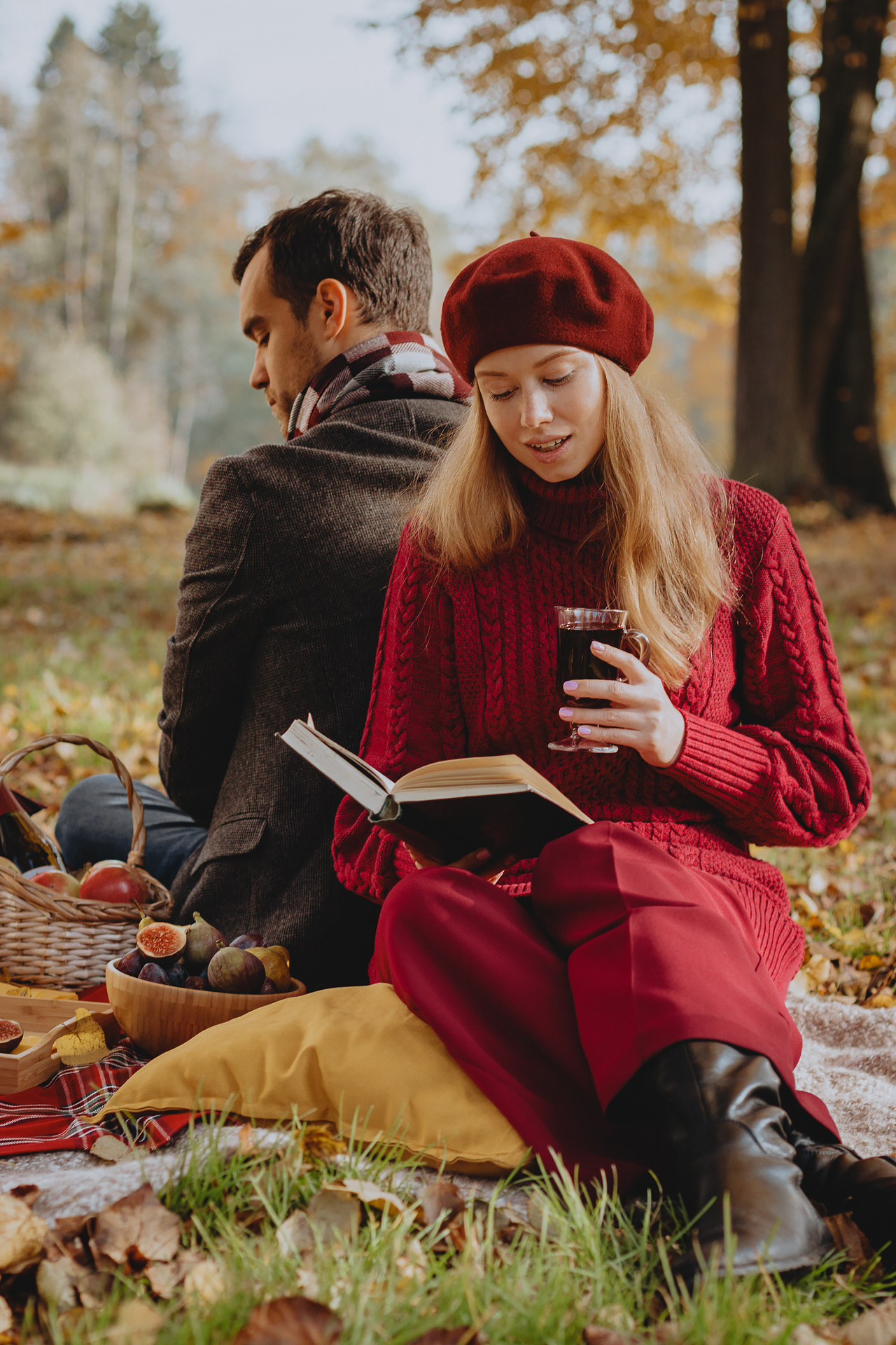 Михаил и Анна