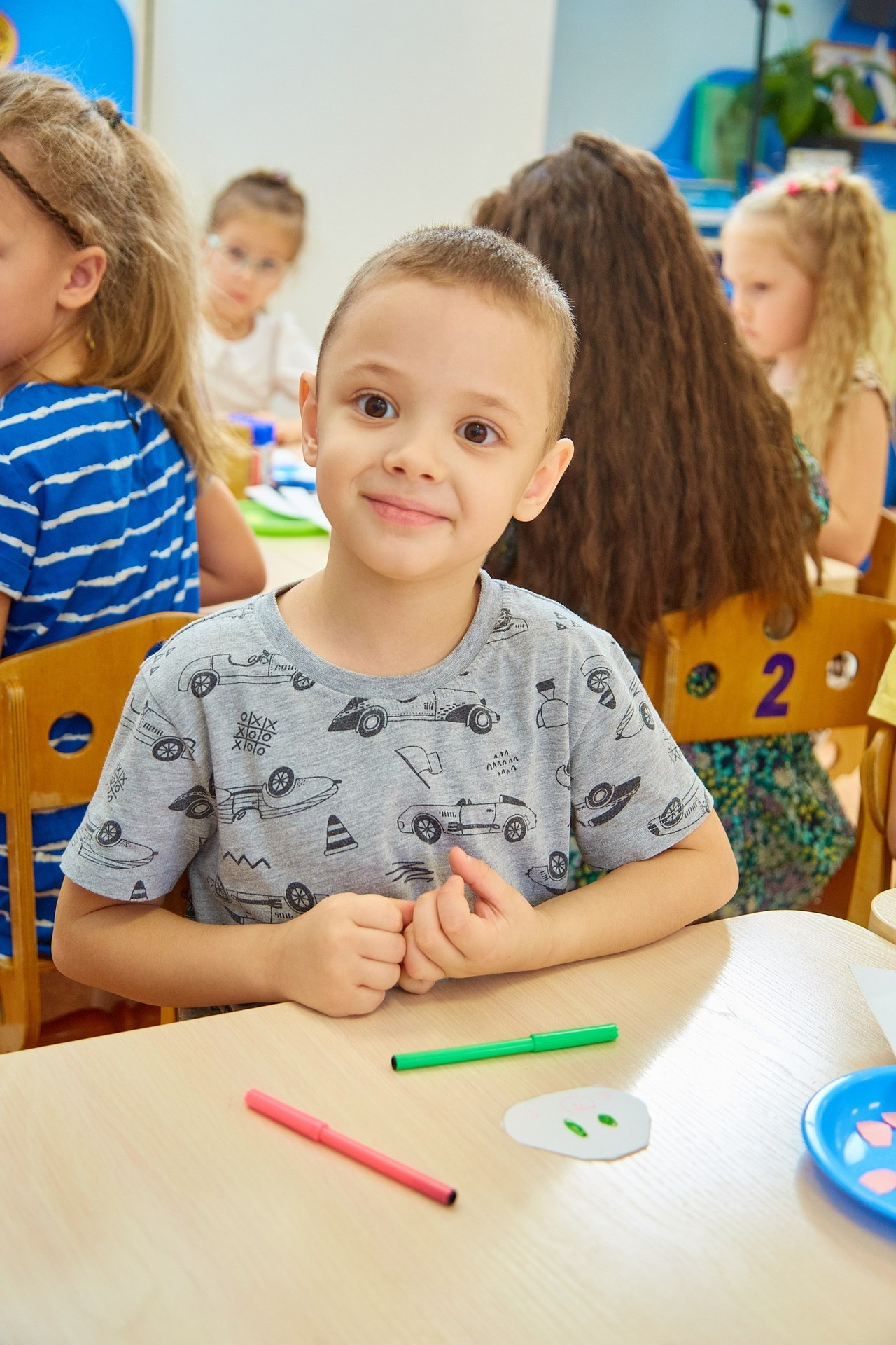 Отзывы о работе фотографа для школы и детского сада в Новосибирске. Выпускной альбом Новосибирск