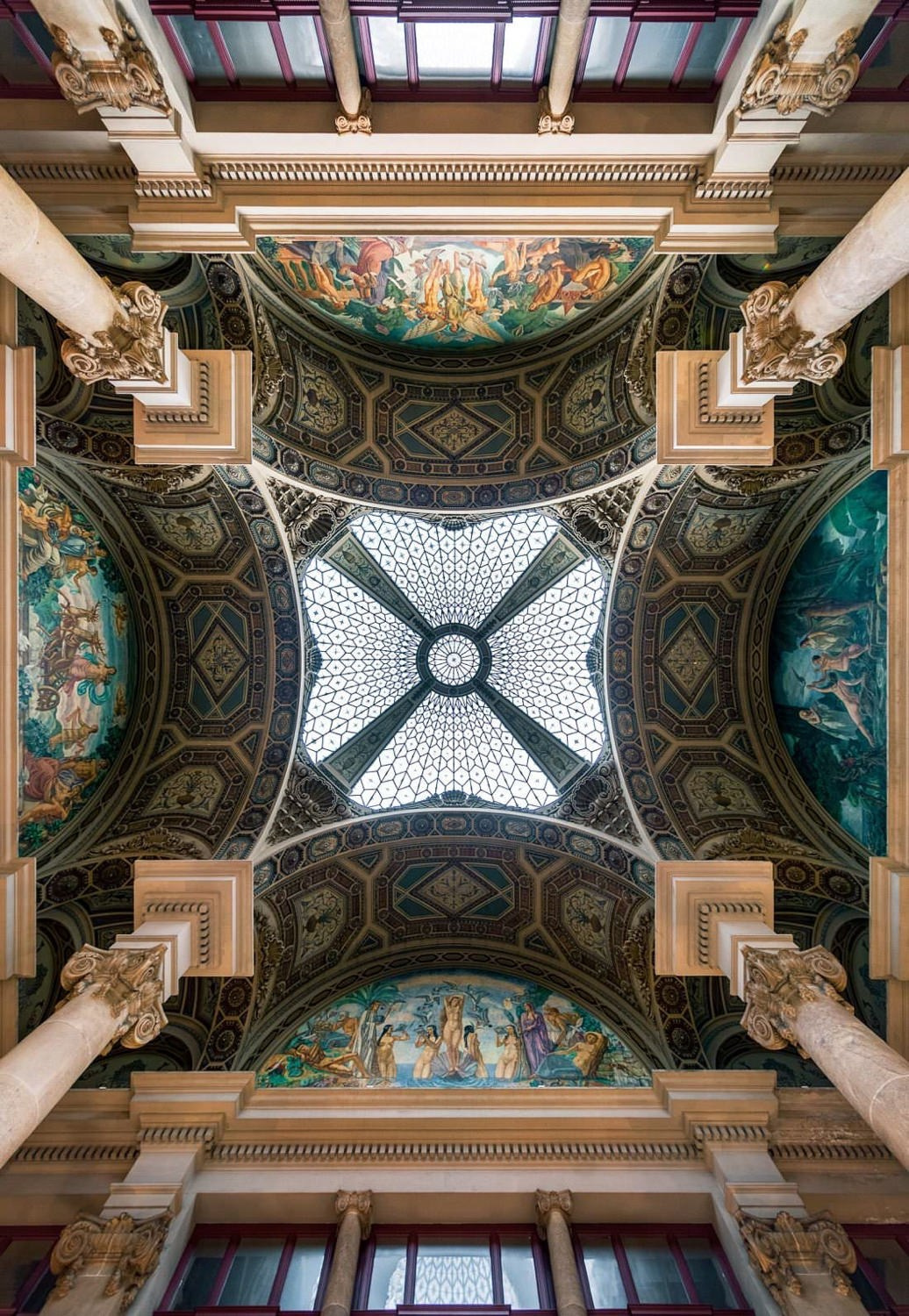 Look up — personal project of photographer Vadim Sherbakov. Vadim Sherbakov Portfolio