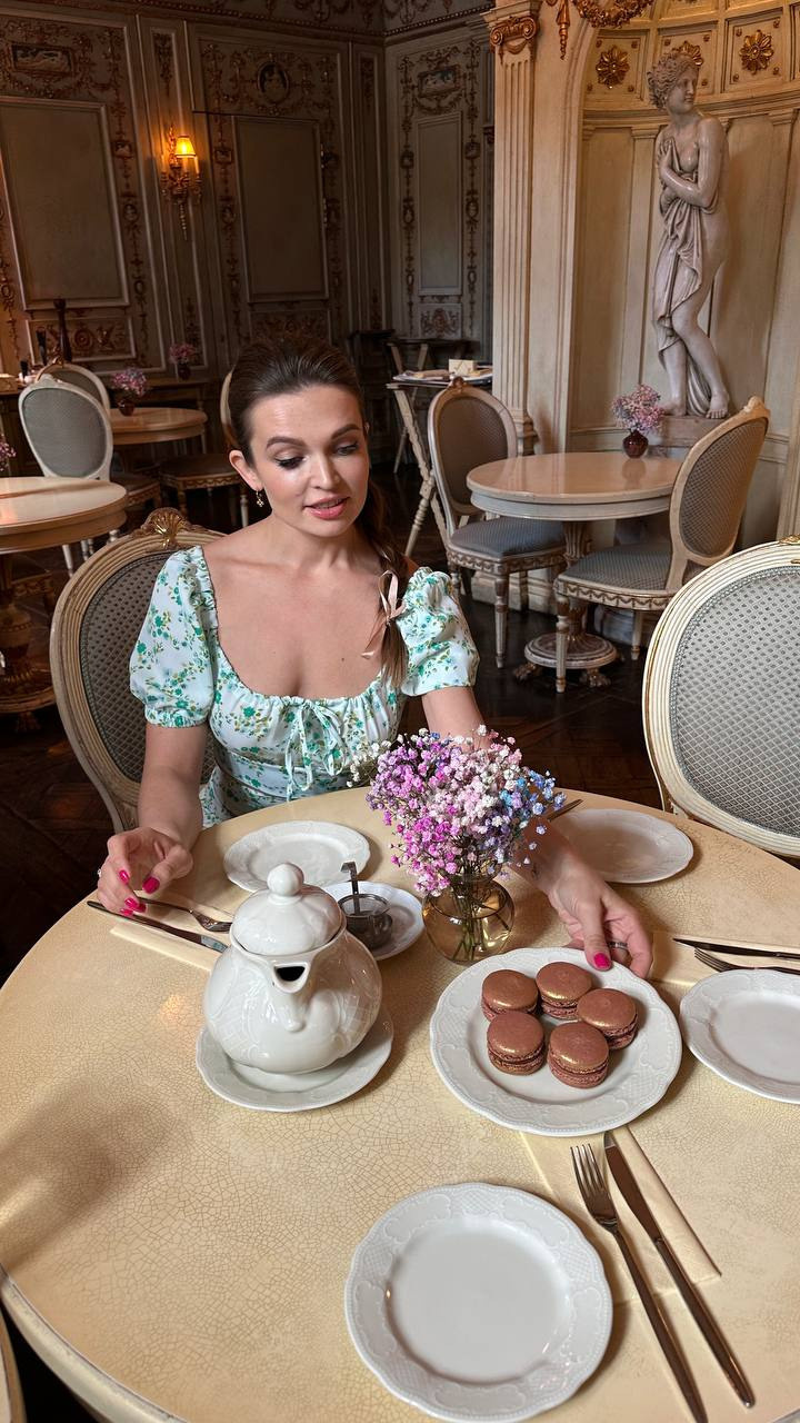 Кафе «Пушкинъ» и прогулка