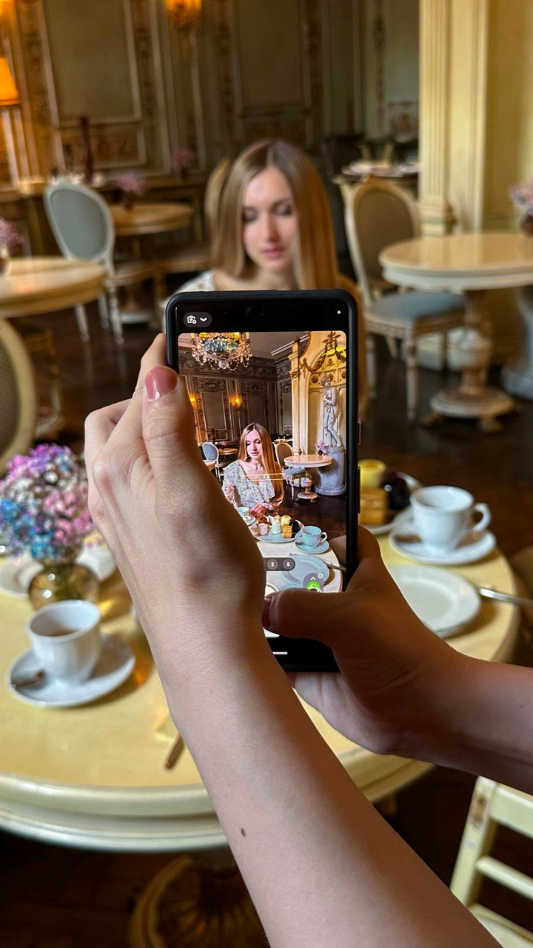 Кафе «Пушкинъ» и прогулка