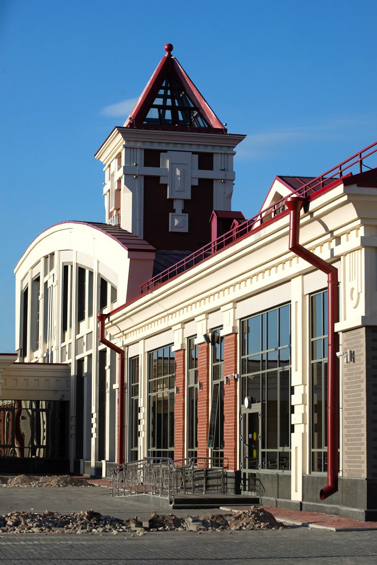 Железнодорожный вокзал в Бердске. Фотограф Сергей Сергеев