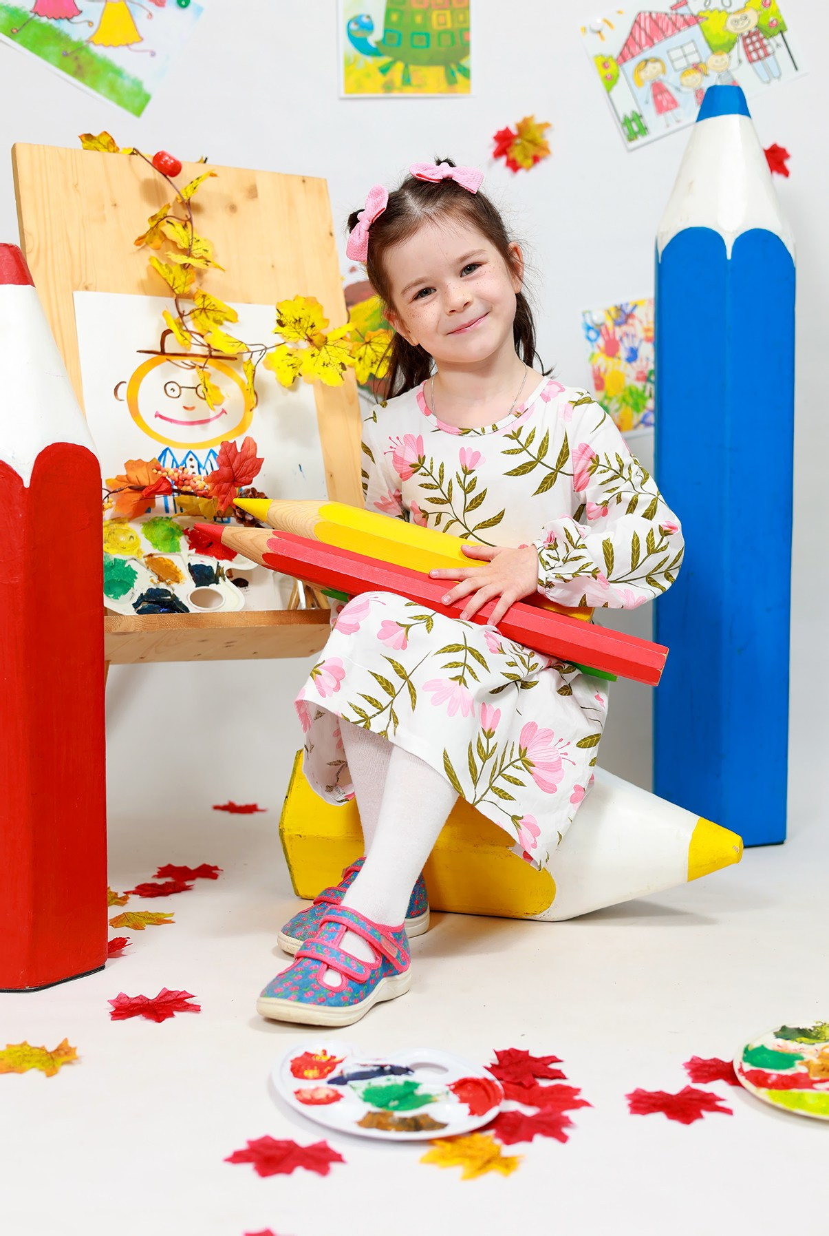 Краски осени. Выпускные альбомы в Иваново в детский сад и школу. Александр и Светлана Янкины