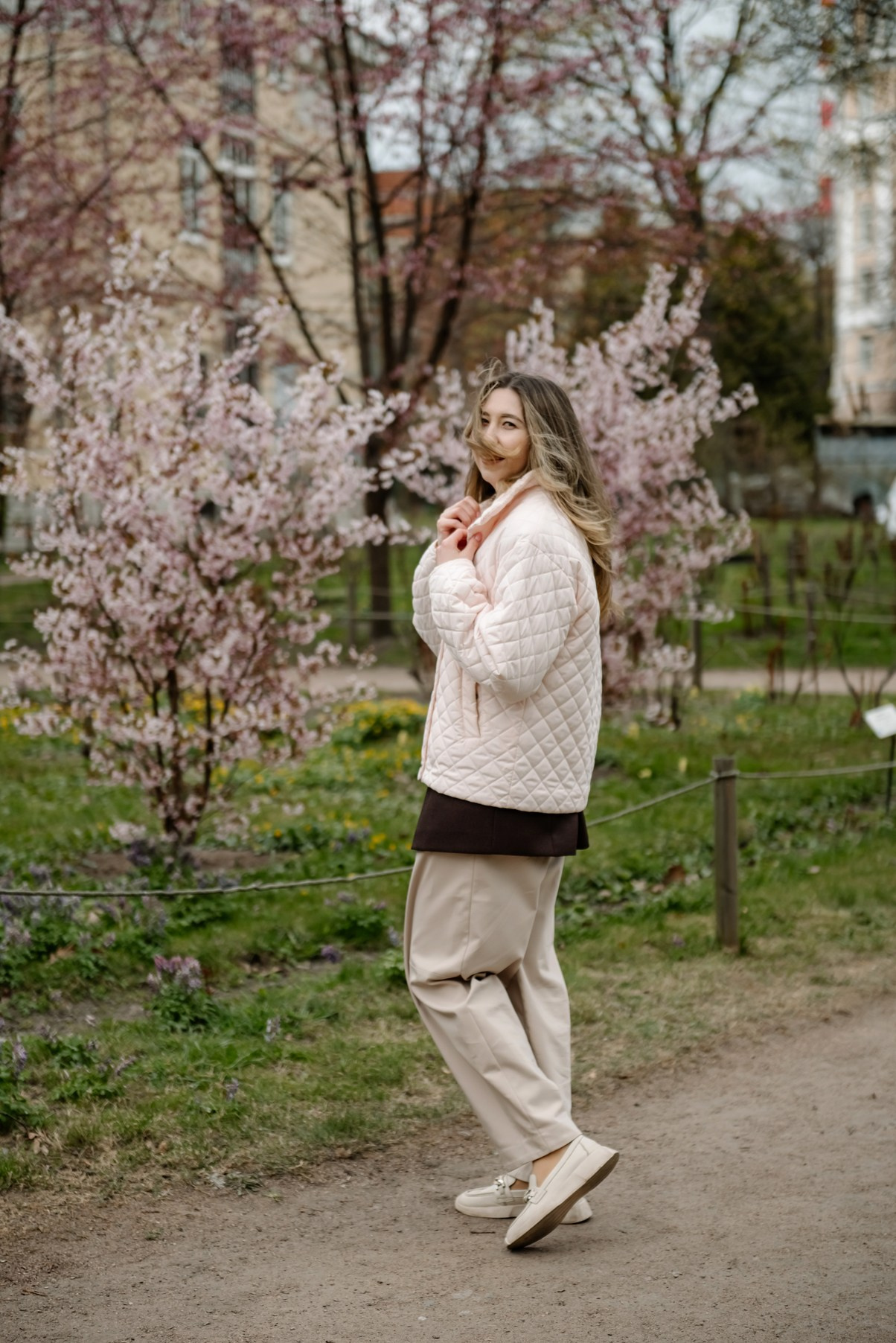 Марина с сакурой. Свадебный и семейный фотограф в Санкт-Петербурге Елена Худякова