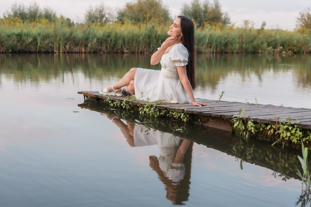 У пруда. Фотограф в Старом Осколе, Губкине Надежда Приболовец