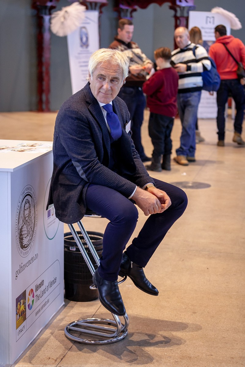 Международная выставка «Здравствуй, Италия!», Москва, Манеж, декабрь 2018 г. Портретные фотографы в Москве — Анна и Алексей Бородины