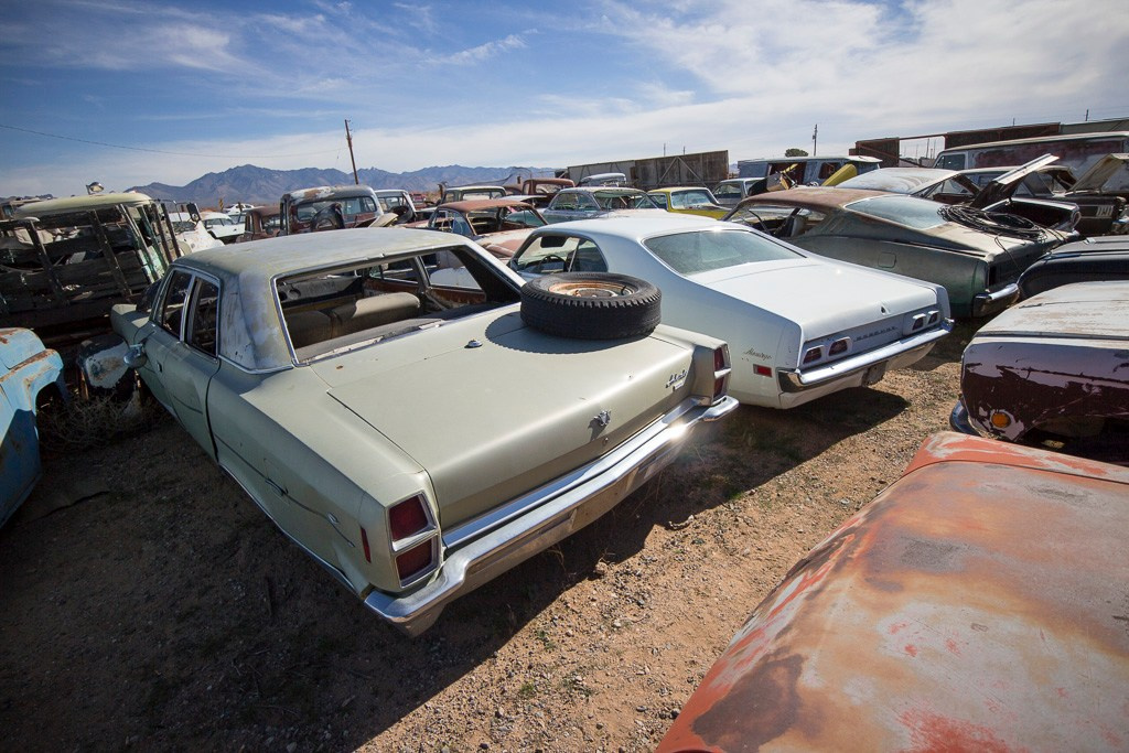 Ретро- авторазборка, США, 2013. Фотограф Василий Буланов