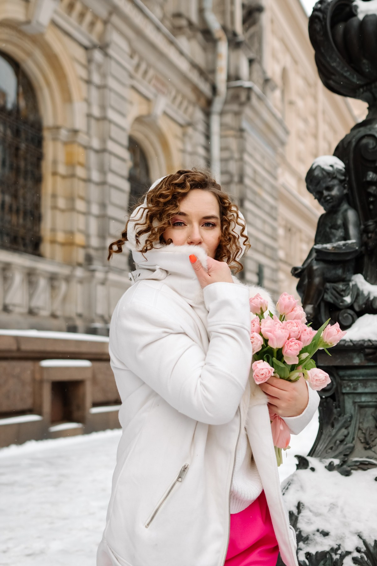 Юля с тюльпанами. Свадебный и сеейный фотограф в Санкт-Петербурге Елена Худякова