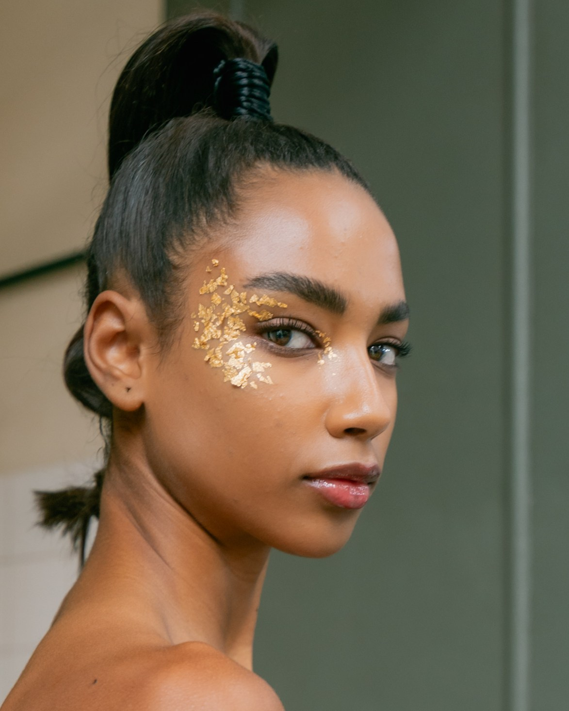 PORTUGAL FASHION WEEK SEPTEMBER 2023. Anastasiia Antoniuk portrait, family and couple photographer, Portugal