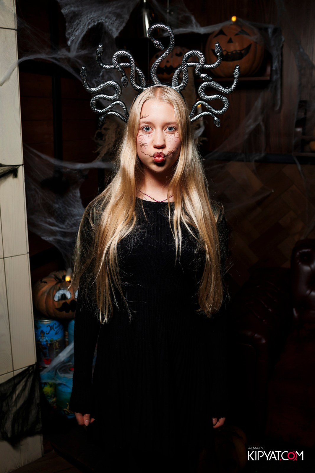 ЖИГУЛИ БАР. КИПЯТКОМ АЛМАТЫ!