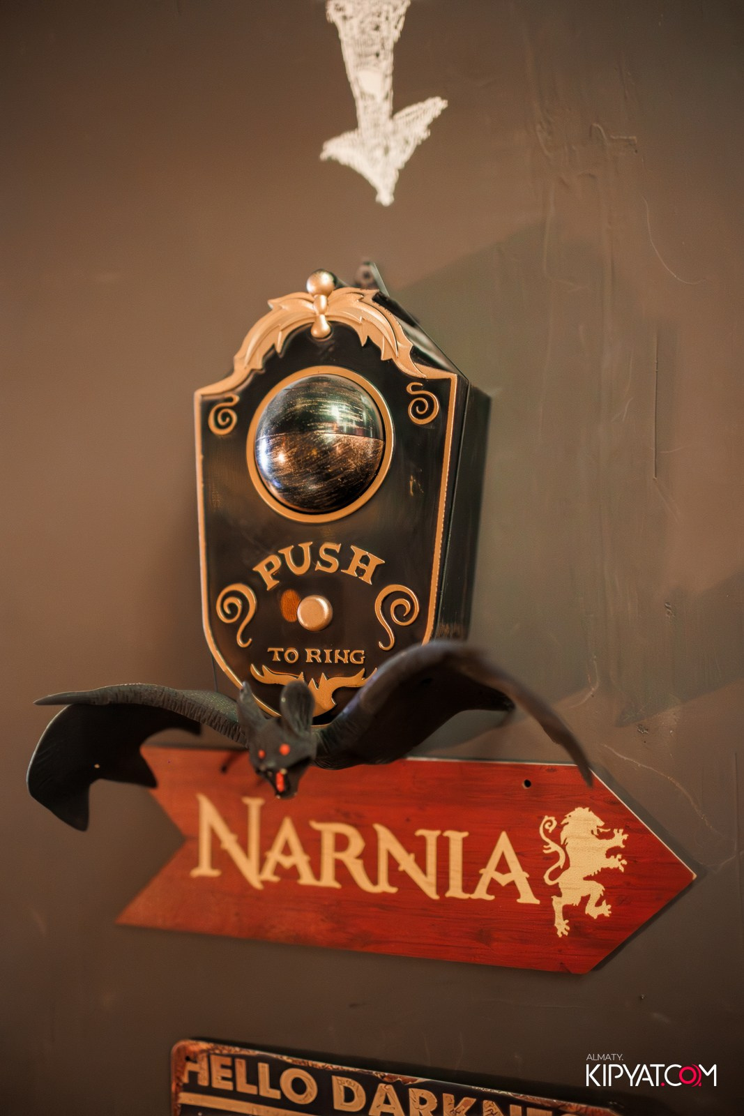 MERRY CREEPYSTMASS AND SPOOKY NEW YEAR — QUEEN OF THE DARKNESS BAR. КИПЯТКОМ АЛМАТЫ!