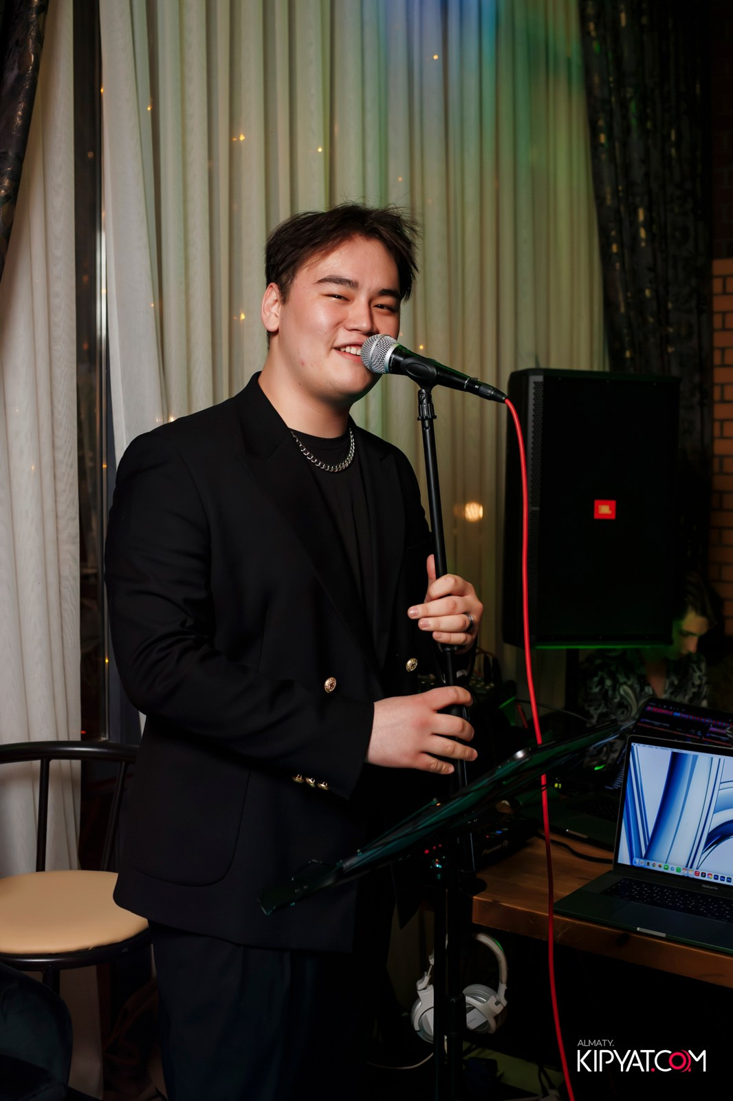 ОТКРЫТИЕ РЕСТОРАНА VESELIDZE НА АБАЯ. КИПЯТКОМ АЛМАТЫ! Фотосъемка мероприятий в Алматы