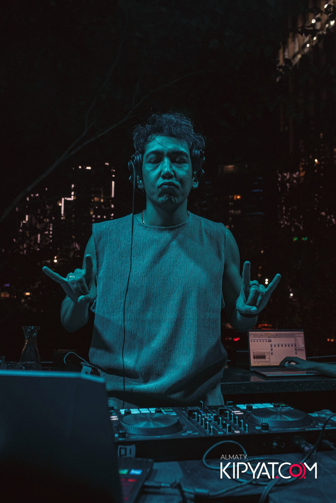 EVENT BAR. КИПЯТКОМ АЛМАТЫ!