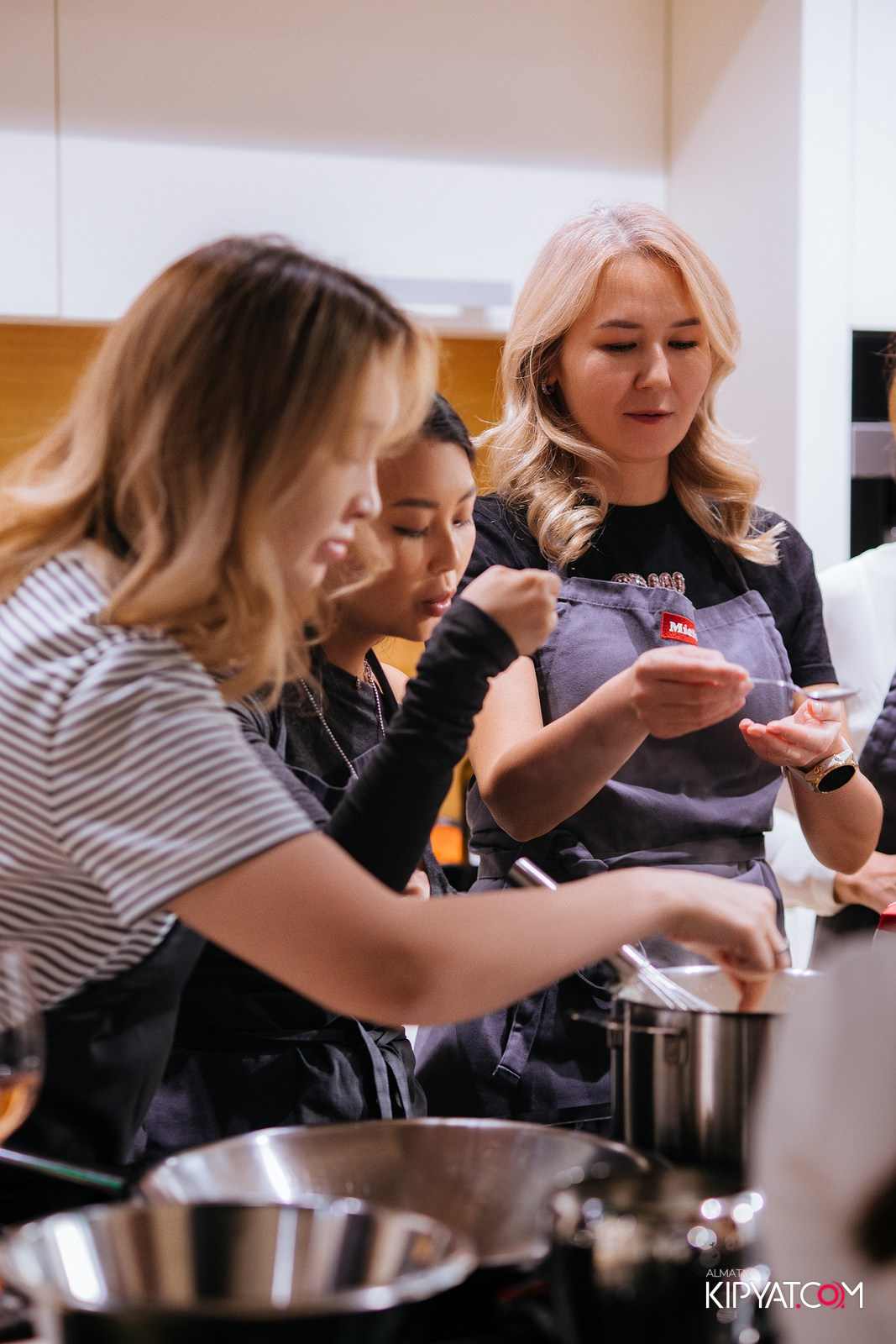 МАСТЕР-КЛАСС MIELE. КИПЯТКОМ АЛМАТЫ!