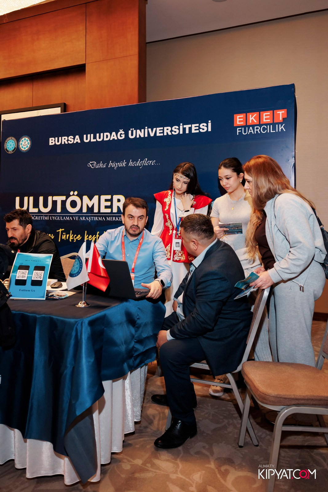 ВЫСТАВКА ТУРЕЦКИХ УНИВЕРСИТЕТОВ. КИПЯТКОМ АЛМАТЫ! Фотосъемка мероприятий в Алматы