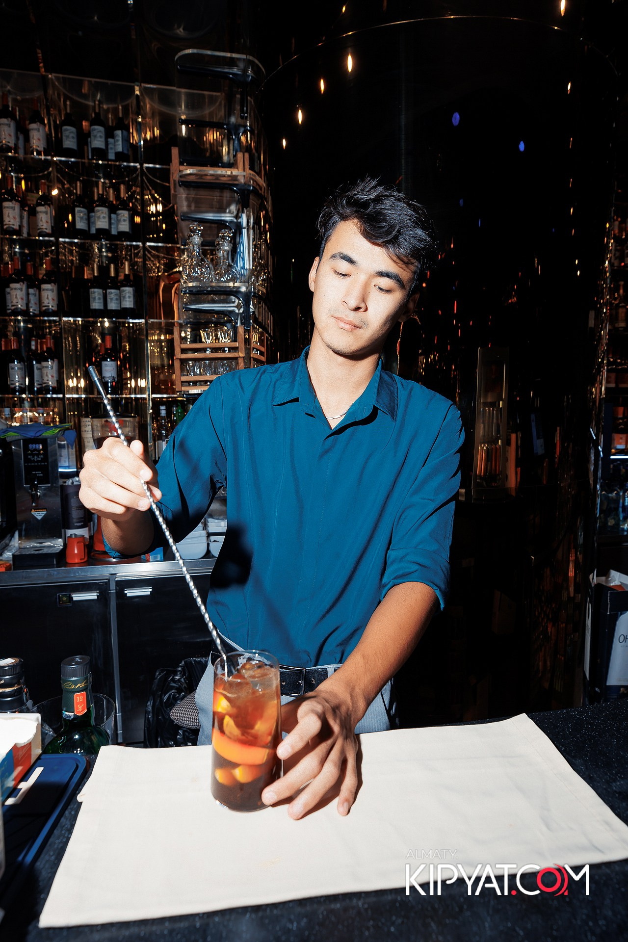 MOOD BAR & TERRACE. КИПЯТКОМ АЛМАТЫ!