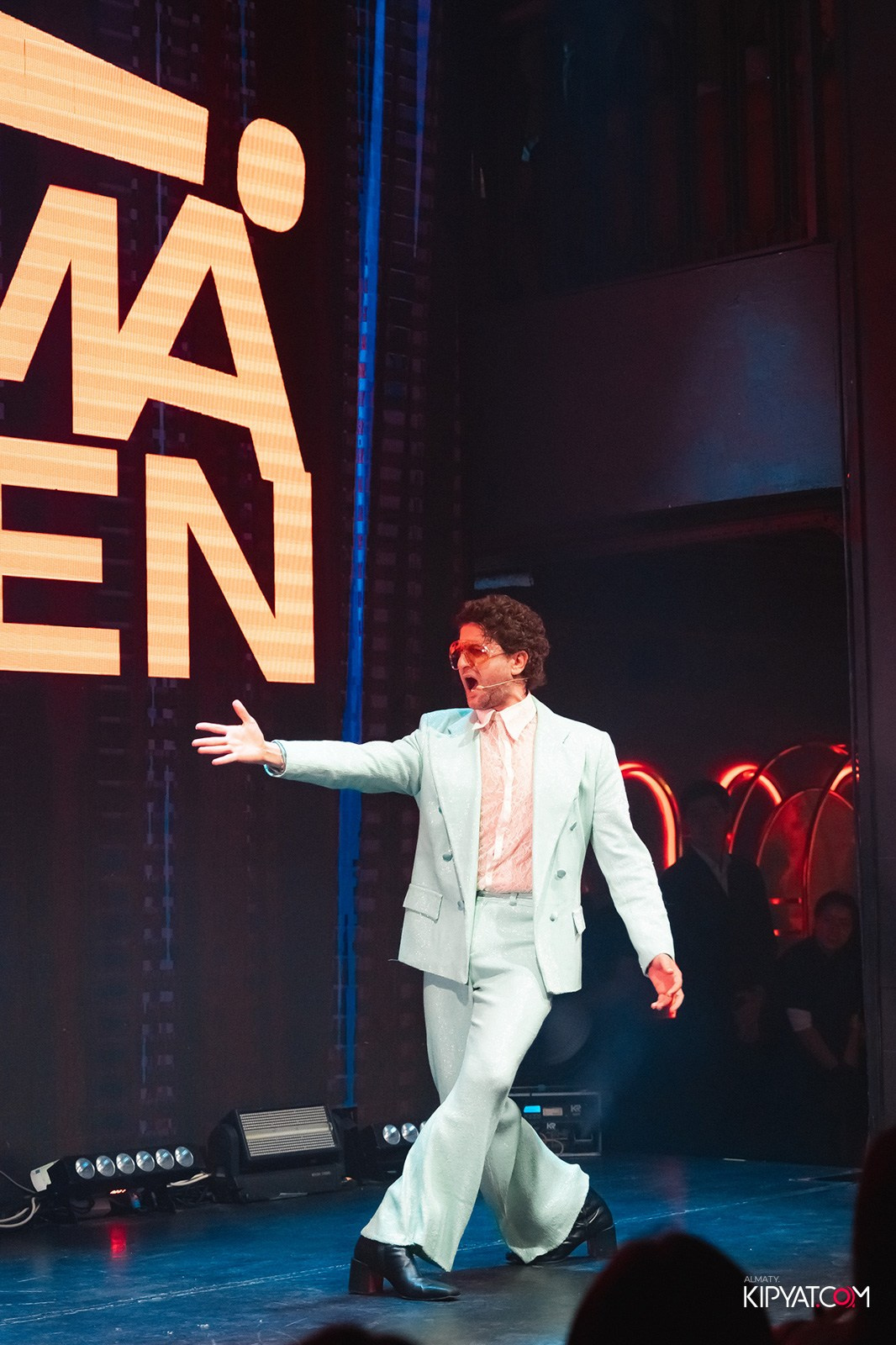 QUEEN. КИПЯТКОМ АЛМАТЫ!