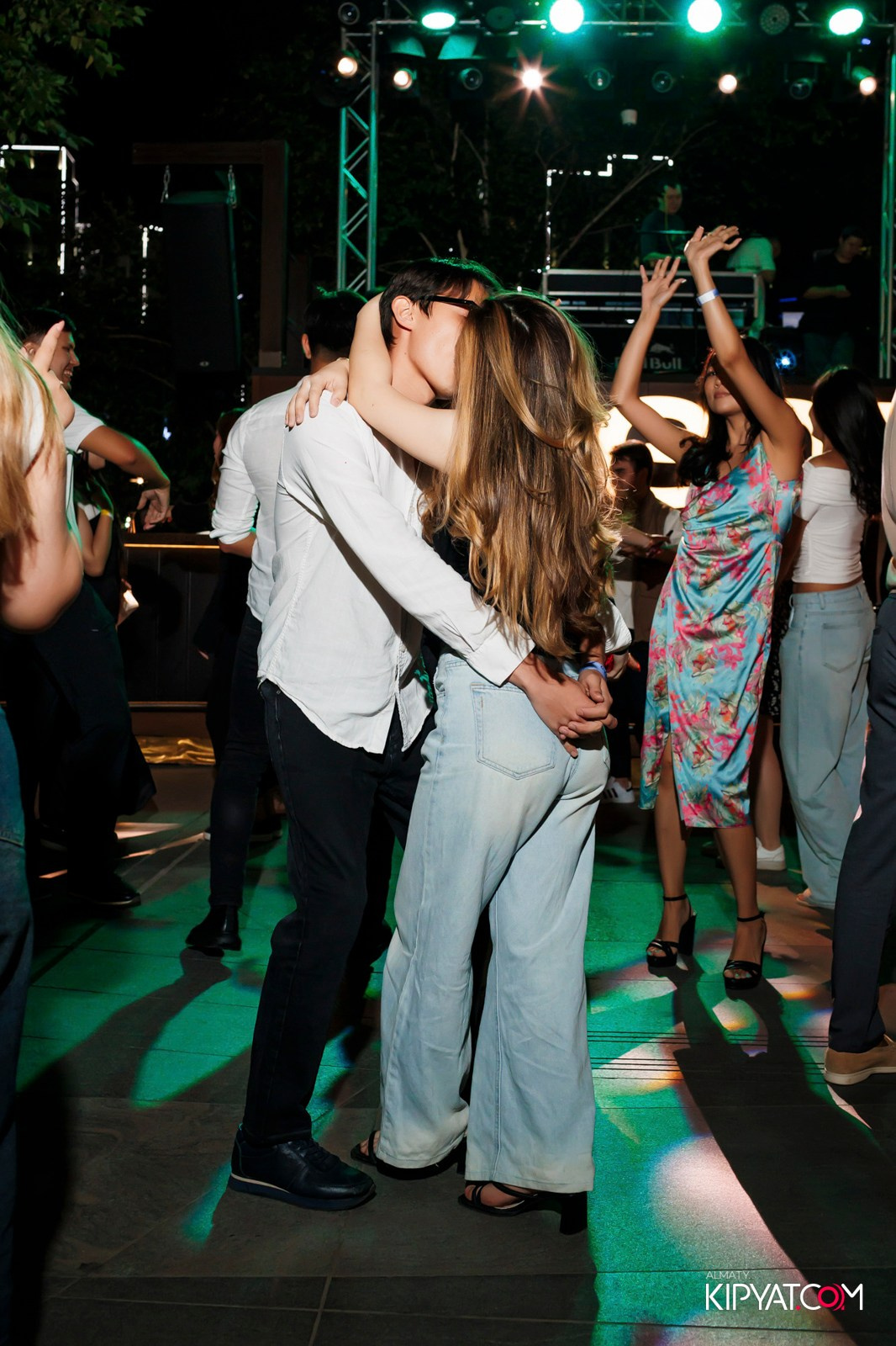EVENT BAR. КИПЯТКОМ АЛМАТЫ!