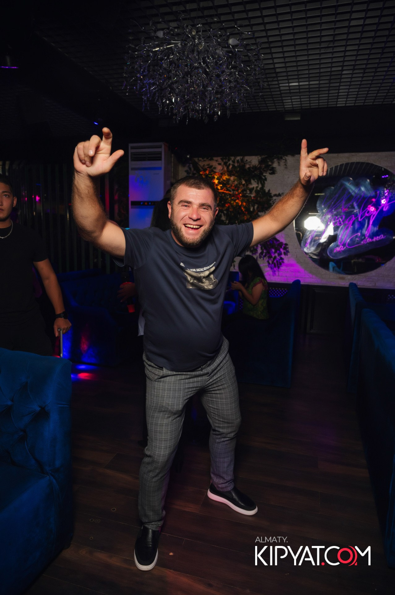 Ухо и медведь на Саина. КИПЯТКОМ АЛМАТЫ!