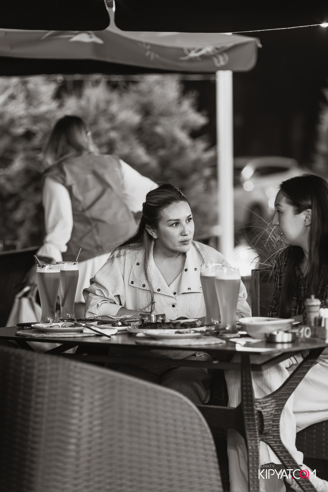 РЕСТОРАН EZO. КИПЯТКОМ АЛМАТЫ!