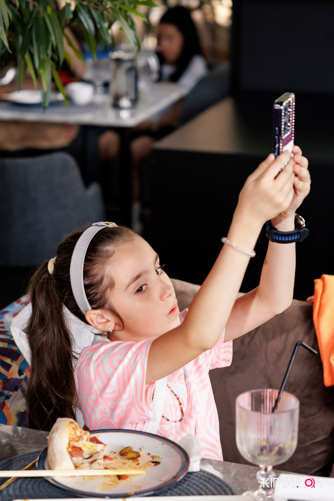 ОТЧЕТНЫЙ КОНЦЕРТ СТУДИИ «SUNPIANO». КИПЯТКОМ АЛМАТЫ!