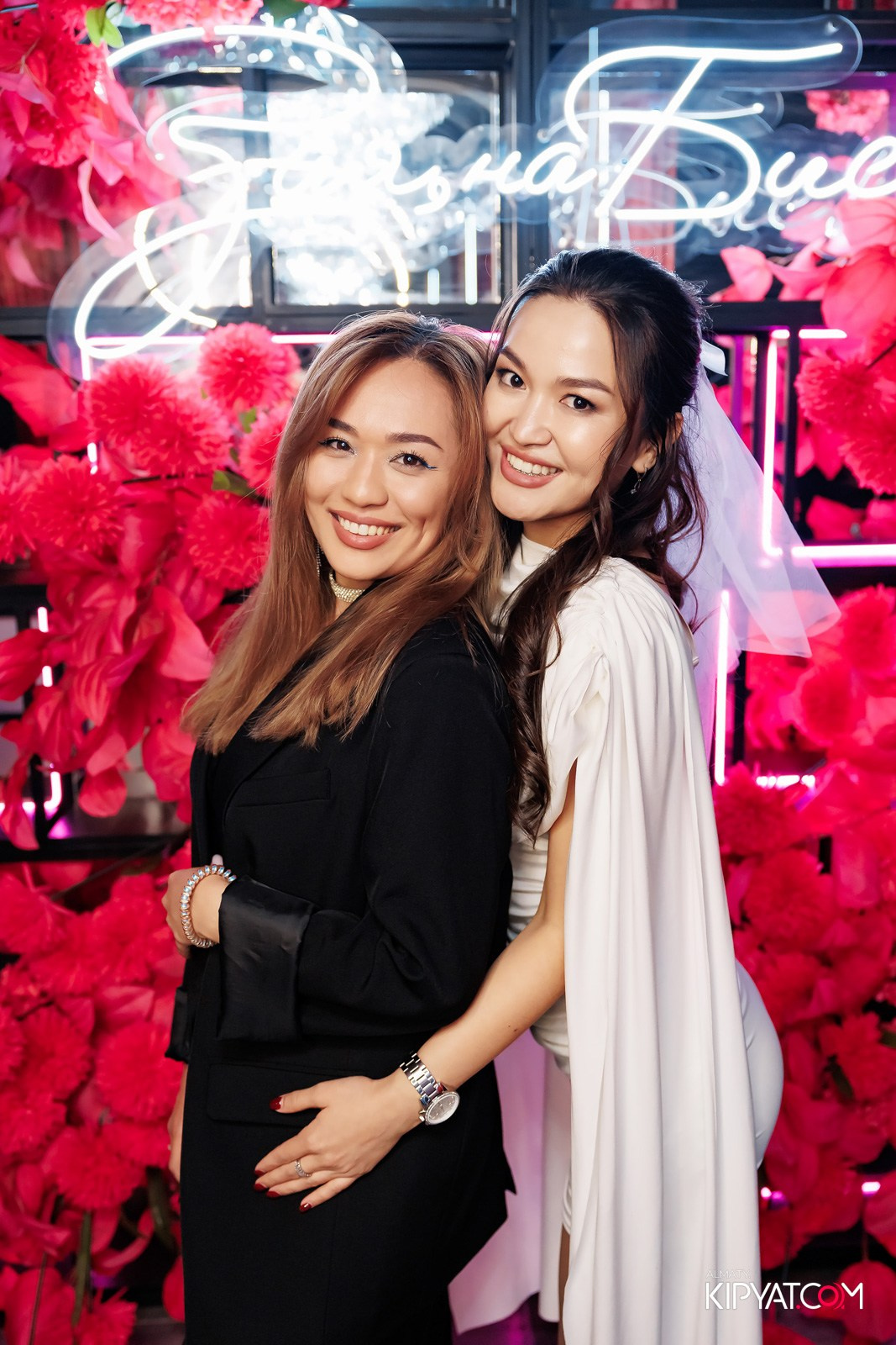 ЗАЯ, НА БИС. КИПЯТКОМ АЛМАТЫ!