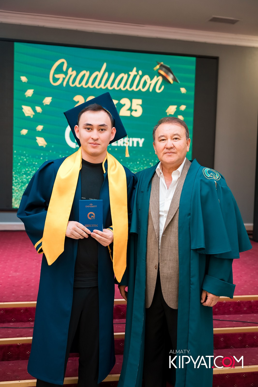 GRADUATION 2025 Q UNIVERSITY. КИПЯТКОМ АЛМАТЫ!