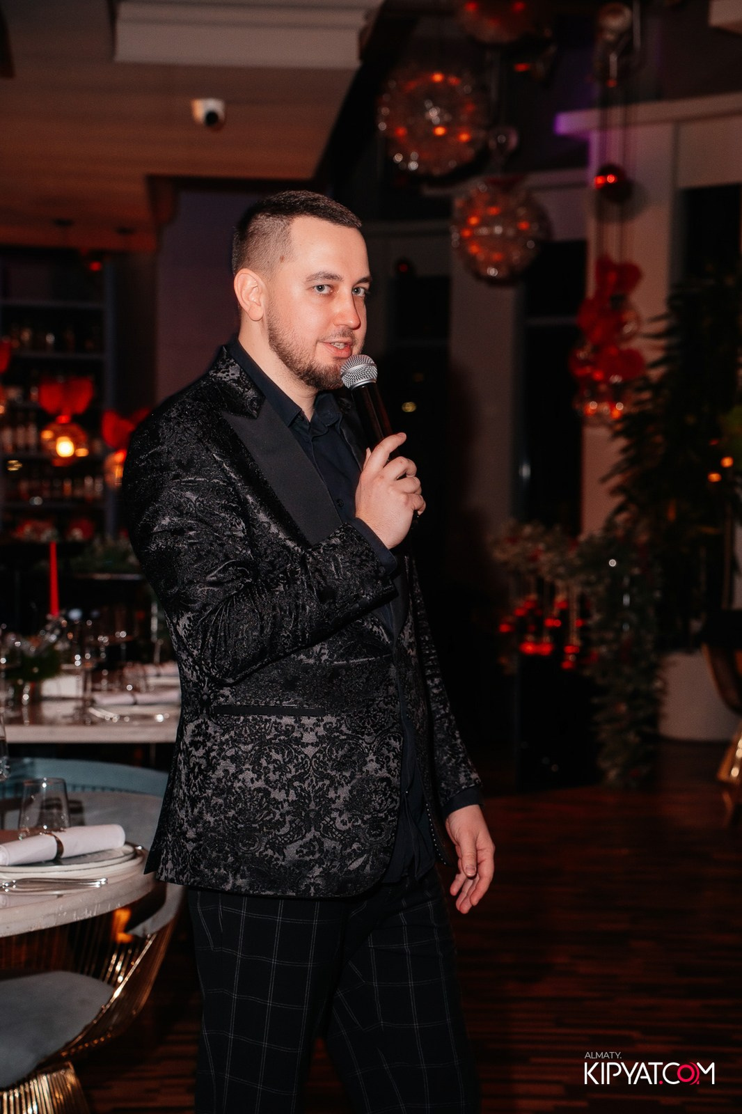 РЕСТОРАН BARFLY. КИПЯТКОМ АЛМАТЫ!