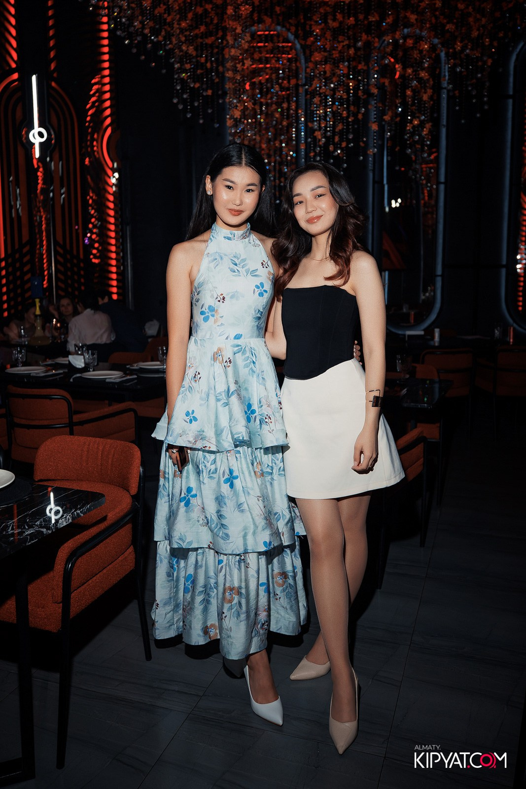 FRIENDS BAR & TERRACE. КИПЯТКОМ АЛМАТЫ!