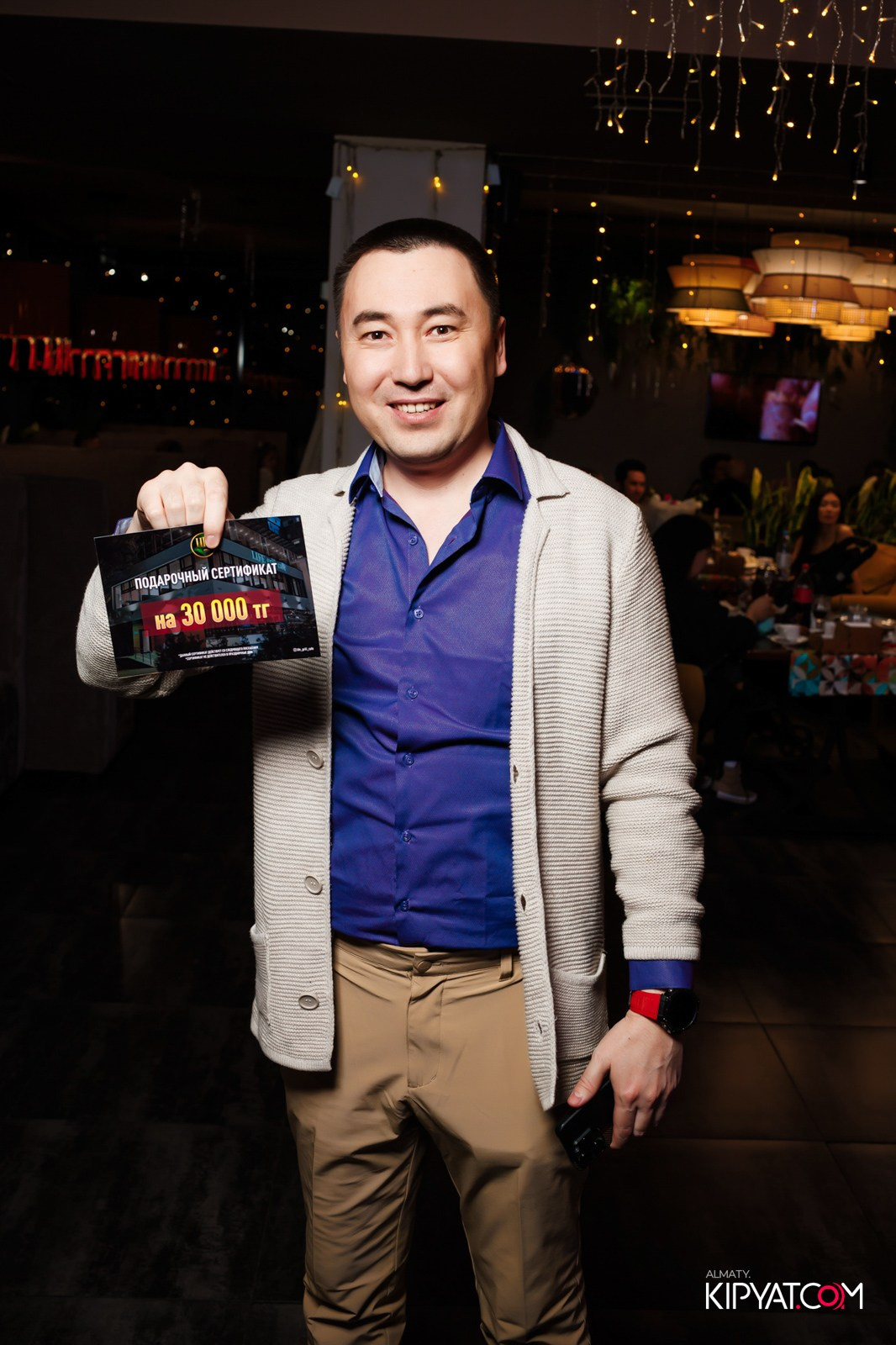 LIFE GRILL CAFE. КИПЯТКОМ АЛМАТЫ!